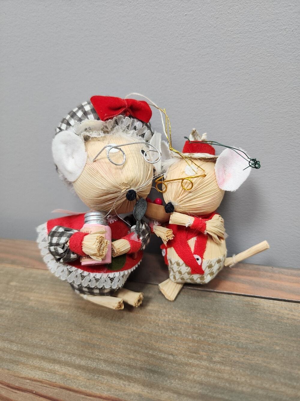 Vintage Kurt Adler Christmas Ornament corn husk mouse grandma & Kid 2 Pcs.
